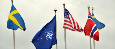 Flaggor, Sverige, Nato, USA, Norge.